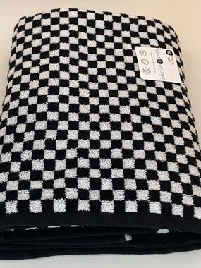 Mind On Design Black + White MacKenzie-Childs Courtly Check Inspired Bath Towel
